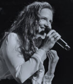 Das Prof-Jazzorchester Kicks'n Sticks aus der Metropolregion Rhein-Neckar stellte am 04.02.18 ihr neues Album " Das was bleibt " in der Feuerwache Mannheim vor.
Mit von der Partie Stephanie Neigel voc (Bild), Juliette Brousset voc und Bassist Thomas Stabenow
© Rinderspacher Stephanie_Neigel02,