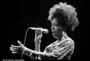 enjoyjazz 2011 Konzert - Nailah Porter am 19.10.2011 in der Feuerwache Mannheim
© Rinderspacher