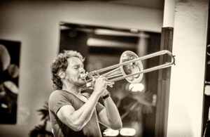 Joe Sachse + Nils Wogram - Photo: Frank Schindelbeck