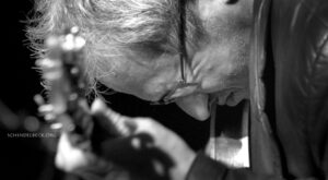 Marc Ribot Trio 2011 - Photo: Frank Schindelbeck