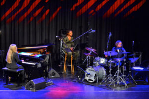 Terri Lyne Carrington, Anke Helfrich EJ23 - Photo: Rinderspacher