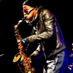 Jowee Omicil - Manfred Rinderspacher