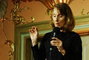 Lauren Newton - Photo: Hans Kumpf