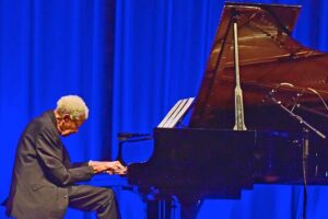Abdullah Ibrahim Trio am 05.11.2025 - Foto: Manfred Rinderspacher