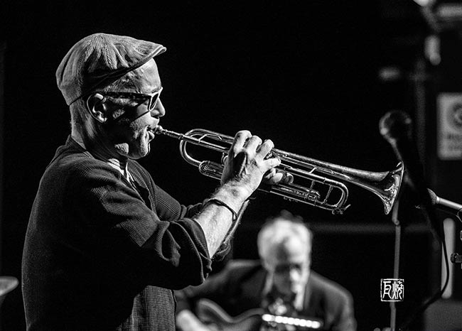 Dave Douglas + Marc Ribot - Photo: Schindelbeck