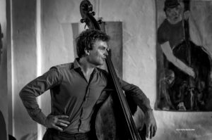 Barre Phillips, Sebastian Gramss - Schifferstadt 2013 - Photo: Schindelbeck