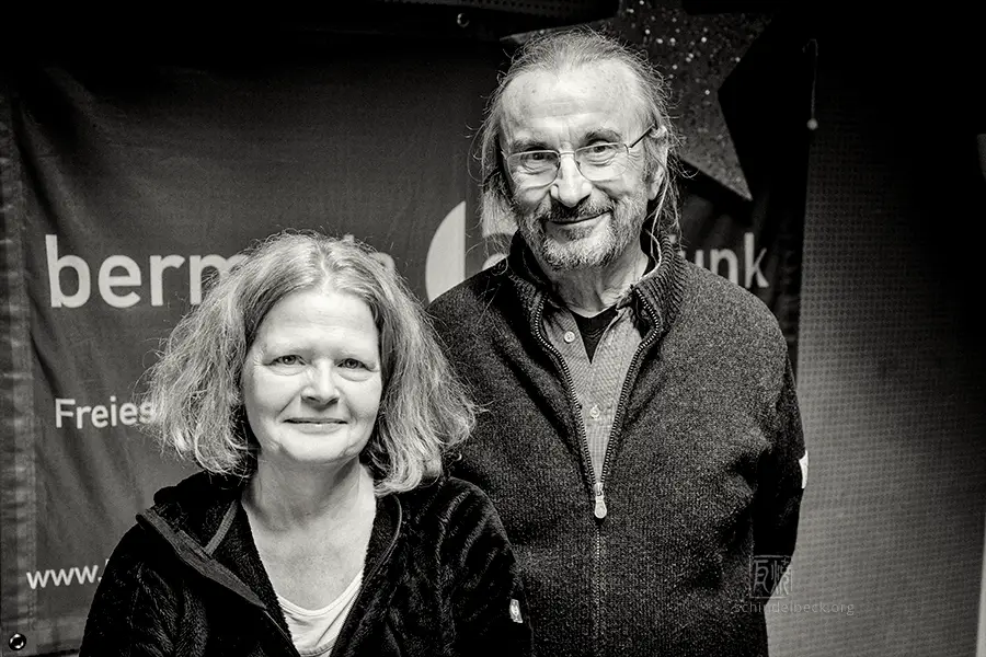 Stephanie Wagner und Norbert Dömling bei Jazzology im Bermudafunk 260420 - Frank Schindelbeck Fotografie