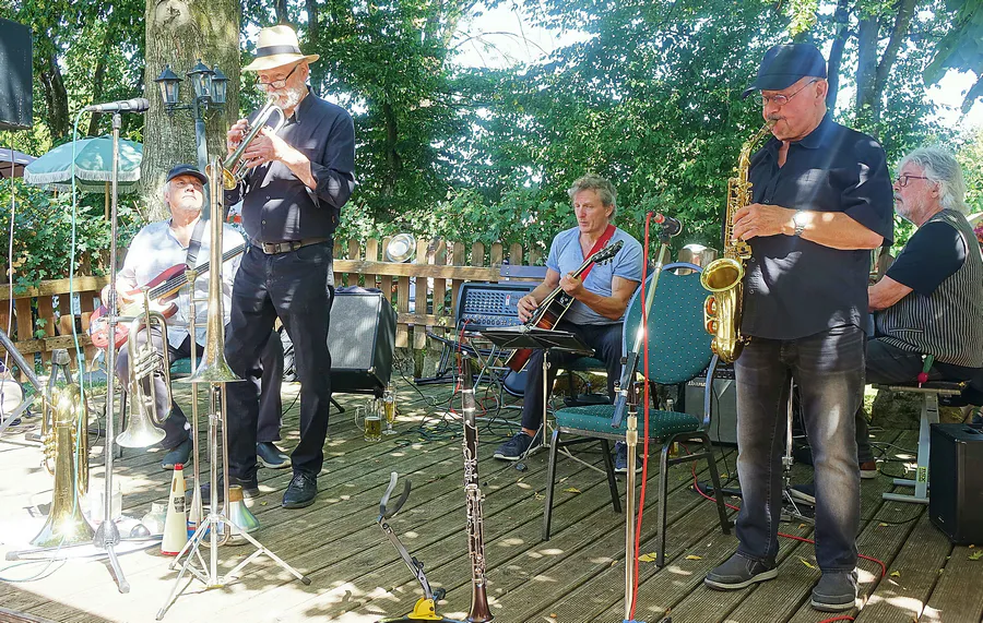 Oldtime-Jazzband-Wiederer-Raidel-Bürger-Kern-Thiem-Veinau - Foto: Kumpf