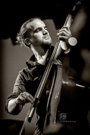 Jonathan Sell - Beyond Borders Band