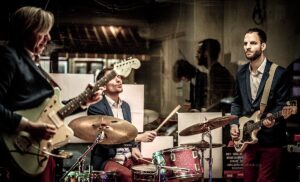 Expressway Sketches - Photo: Schindelbeck