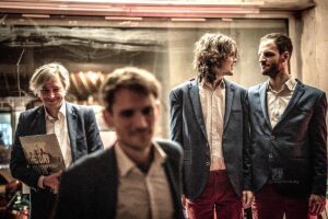 Expressway Sketches - Photo: Schindelbeck