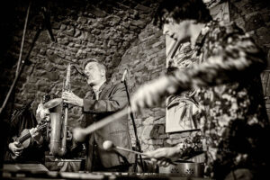 Daniel Erdmann - Velvet Revolution mit Jim Hart und Theo Ceccaldi - Photo: Frank Schindelbeck