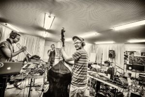 Lektronyce - Photo: Schindelbeck