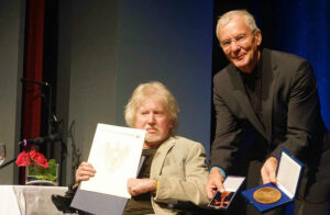 Weber Bundesverdienstkreuz - Photo: Kumpf