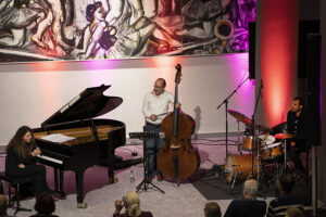 Sylvie Courvoisier, Drew Gress, Devin Gray Ruesselsheim Photo Schindelbeck