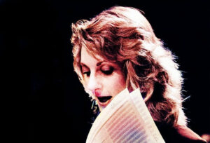 Lauren Newton - Photo: Kumpf