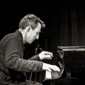 Alexander Hawkins Trio bei art.ist i Wiesbaden - Photo: Frank Schindelbeck