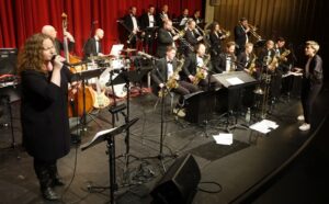 Big Band Schwäbisch Hall unter Leitung von Antonia Hausmann - Photo: Kumpf