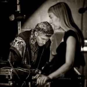 Dan Nicholls, Louise Boer (Lou Zon) - Magnet Festival 2023 - Photo: Frank Schindelbeck