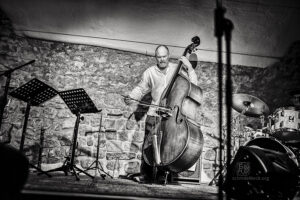 Herings Kultureller Salon mit Nils Wogram, Lömsch Lehmann, Dietmar Fuhr, Hering Cerin - Photo: Frank Schindelbeck