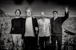 Herings Kultureller Salon mit Nils Wogram, Lömsch Lehmann, Dietmar Fuhr, Hering Cerin - Photo: Frank Schindelbeck