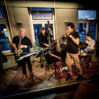 Root 70 mit Nils Wogram, Hayden Chisholm, Matt Penman und Jochen Rückert - Photo: Frank Schindelbeck