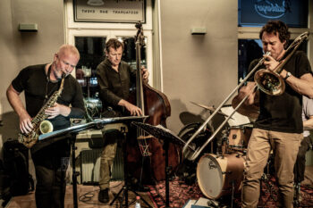 Root 70 mit Nils Wogram, Hayden Chisholm, Matt Penman und Jochen Rückert - Photo: Frank Schindelbeck