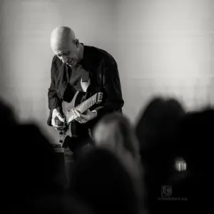 Elliott Sharp - Erwin Ditzner - Enjoy Jazz 2025 - Wilhelm-Hack-Museum - Foto: Frank Schindelbeck Jazzfotografie