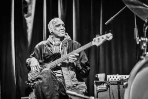 Shahzad Ismaily - F.I.M. Festival Frankfurt 2026 - Foto: Frank Schindelbeck