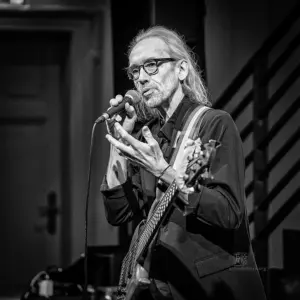 Björn Meyer Matinee bei Enjoy Jazz 2026 in der Sammlung Prinzhorn - Fotos: Frank Schindelbeck